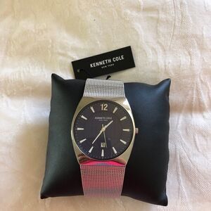 Kenneth Cole New York 39mm watch NWT